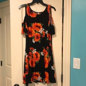 Black and Orange Flower Dress Size M